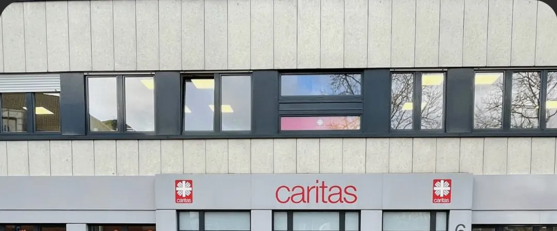 Caritas Fassaden- & Fensterfolierung