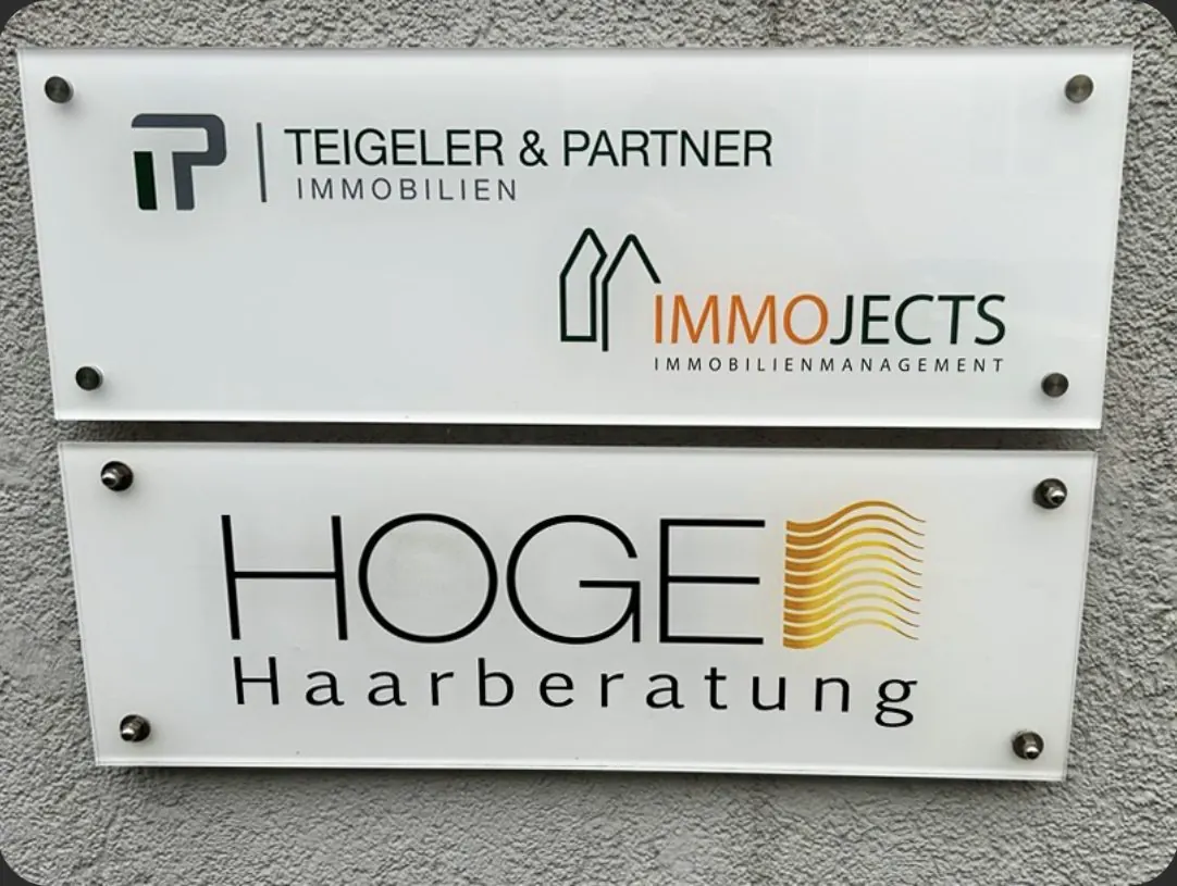 Hoge Haarberatung Acrylglasschild
